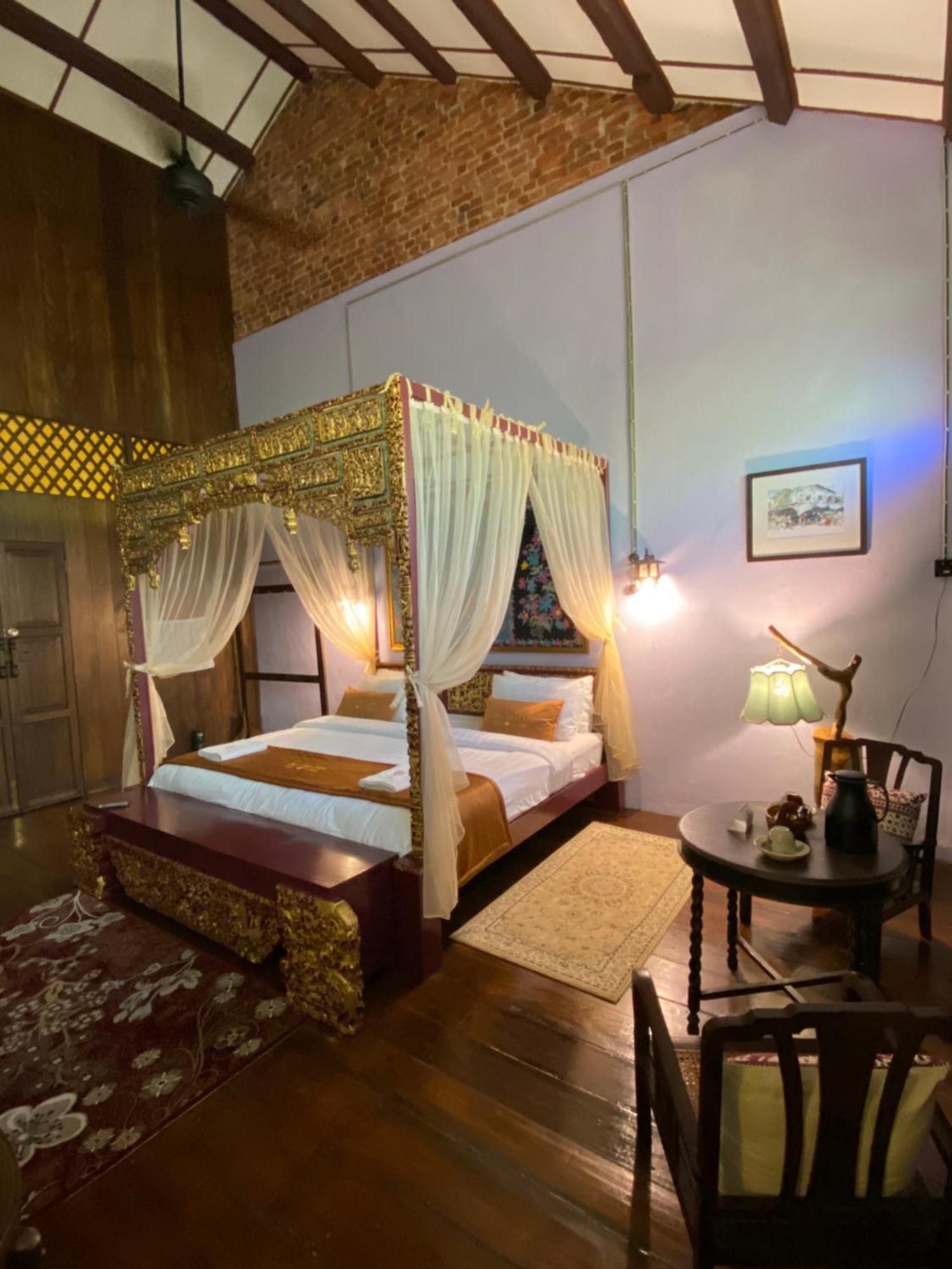 Ke-Lan-Tan House Hotell George Town Eksteriør bilde
