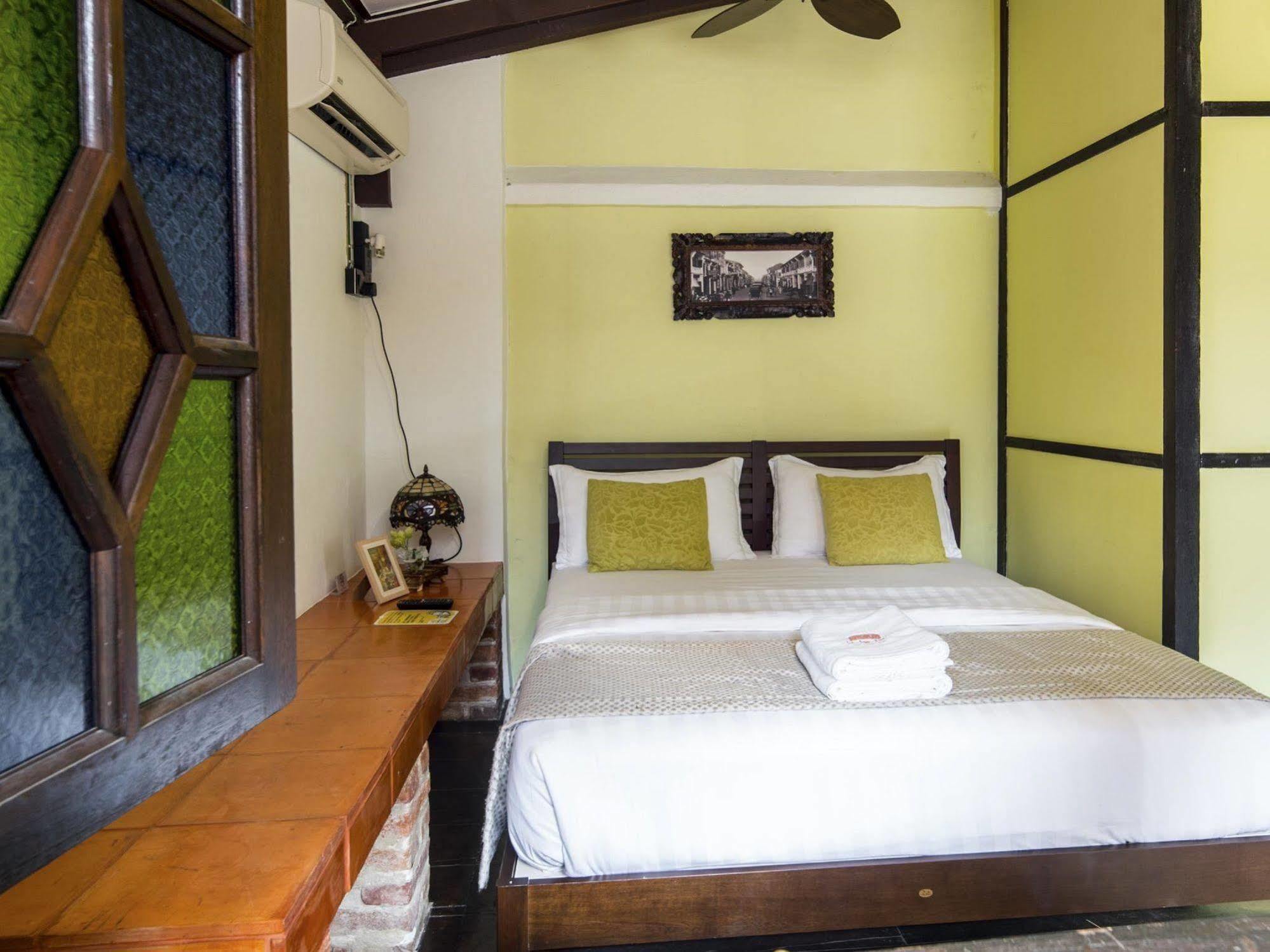 Ke-Lan-Tan House Hotell George Town Eksteriør bilde