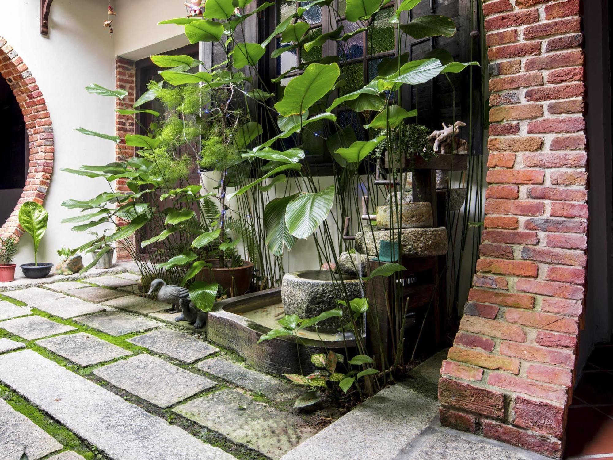 Ke-Lan-Tan House Hotell George Town Eksteriør bilde