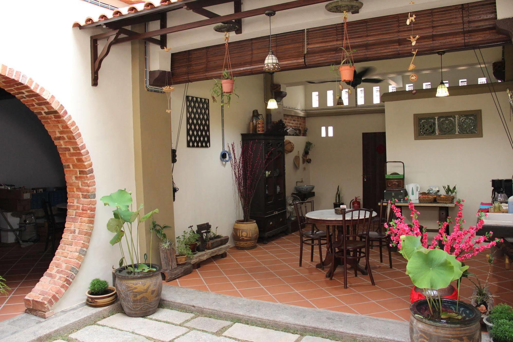 Ke-Lan-Tan House Hotell George Town Eksteriør bilde